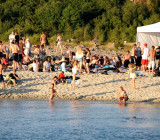 Beach Party Vang 2012