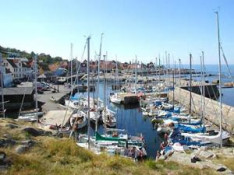 gudhjem-hafen.jpg