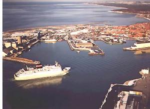 roenne-hafen.jpg